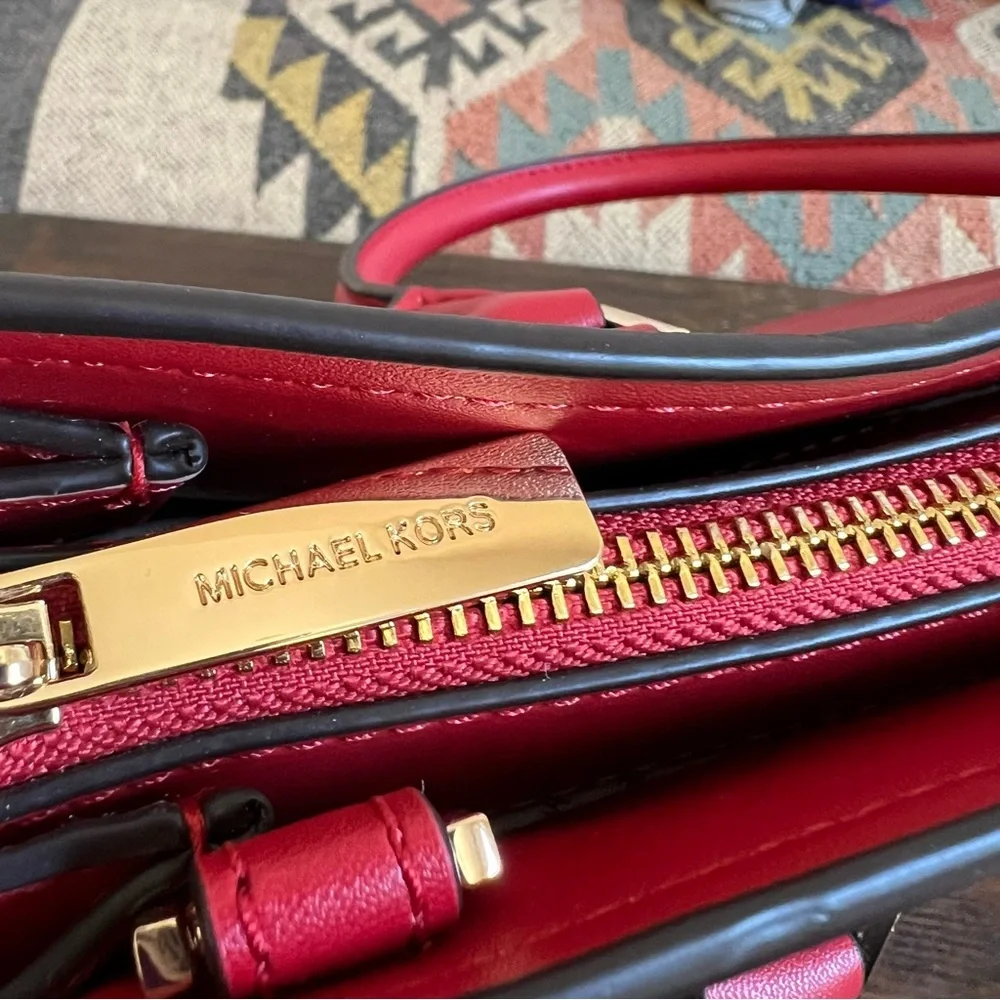 Michael Kors Sheila Tri Compartment Medium Satchel (No Long Strap)